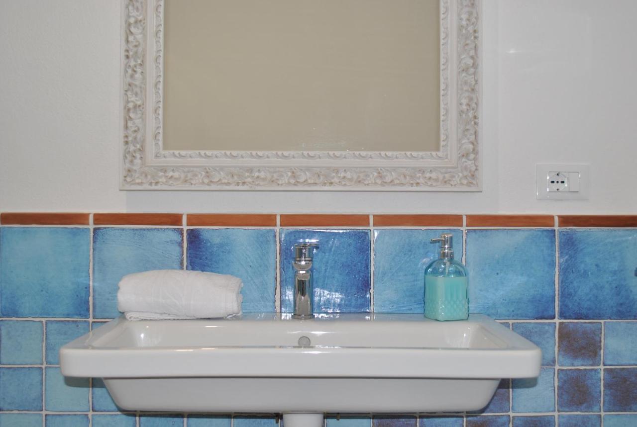 Casa Ono - Appartamento Con 2 Camere E 2 Bagni In Centro Abitato Orosei Ngoại thất bức ảnh
